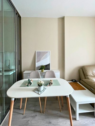 Rhythm Ekkamai Estate Near BTS Thong Lor 1 Bed 1 Bath 35 sq m. Fully Furnished