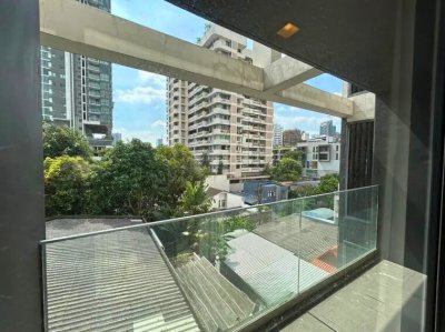 LIV @ 49 Near BTS Thong Lor 2 Bed 2 Bath 76 m². Fully Furnished