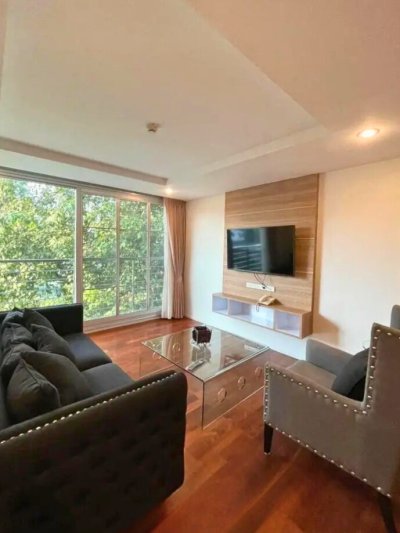 2-BR Serviced Apt. Near BTS Thong Lor 2 Bed 2 Bath 115 m². Fully Furnished