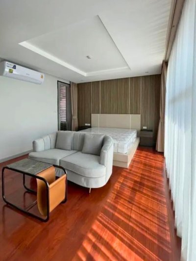 2-BR Serviced Apt. Near BTS Thong Lor 2 Bed 2 Bath 115 m². Fully Furnished