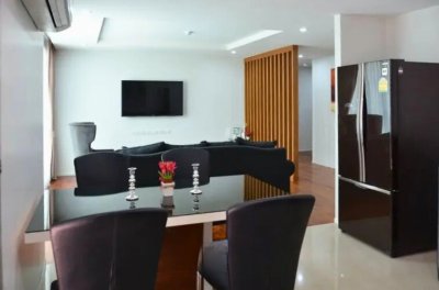 2-BR Serviced Apt. Near BTS Thong Lor 2 Bed 2 Bath 115 m². Fully Furnished