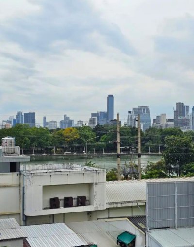 Voque Sukhumvit 16 Residential Condominium MRT Queen Sirikit National Convention Centre 1 Bed 1 Bath 50 m². Fully Furnished