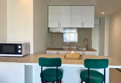 The Capital Sukhumvit 30/1 BTS Phrom Phong Studio 1 Bath 35 sq. m. Fully Furnished ( Other Units Available Also! )