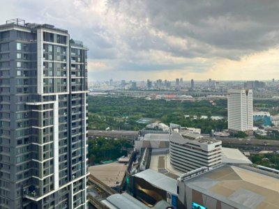 Life Ladprao BTS Ha Yaek Lat Phrao / MRT Phahon Yothin 1 bed 1 Bath 26 sq. m. Fully Furnished