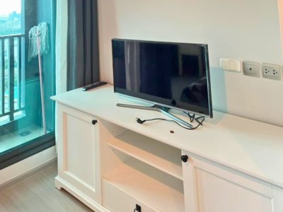 Life Ladprao BTS Ha Yaek Lat Phrao / MRT Phahon Yothin 1 bed 1 Bath 26 sq. m. Fully Furnished