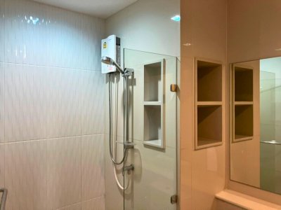 Life Ladprao BTS Ha Yaek Lat Phrao / MRT Phahon Yothin 1 bed 1 Bath 26 sq. m. Fully Furnished