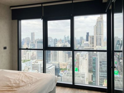 The Lofts Asoke MRT Phetchaburi 2 beds 2 Baths 120 sq. m. Fully Furnished
