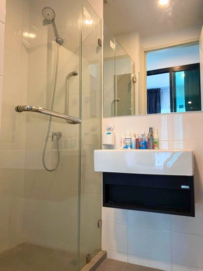 Notting Hill Sukhumvit near BTS Bearing 2 bed 34 sqm.
