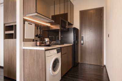 Park Origin Thonglor BTS Thong Lor 2 beds 1 Bath  50 sq m. Fully Furnished