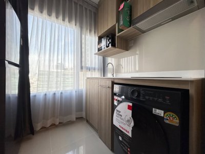 Life Rama 4 - Asoke MRT Queen Sirikit National Convention Center 1 bed 1 Bath  32 sq m. Fully Furnished