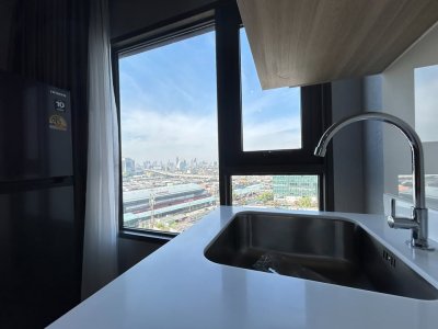 Life Rama 4 - Asoke MRT Queen Sirikit National Convention Center 1 bed 1 Bath  32 sq m. Fully Furnished