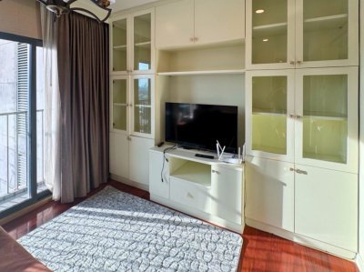 Noble Remix BTS Thong Lor 1 bed 1 Bath  45 sq m. Fully Furnished