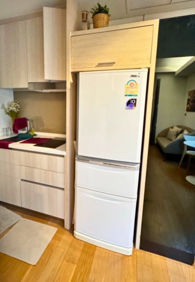 The Lumpini 24 BTS Phrom phong 1 bed 1 Bath  31 sq m. Fully Furnished