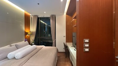 The Address Sukhumvit 28 Near BTS  Phrom Phong 1 bed 1 Bath  45 sq m. Fully Furnished