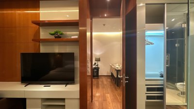 The Address Sukhumvit 28 Near BTS  Phrom Phong 1 bed 1 Bath  45 sq m. Fully Furnished