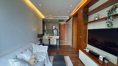 The Address Sukhumvit 28 Near BTS  Phrom Phong 1 bed 1 Bath  45 sq m. Fully Furnished