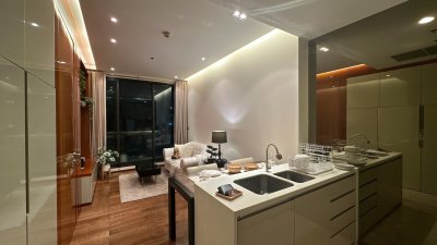 The Address Sukhumvit 28 Near BTS  Phrom Phong 1 bed 1 Bath  45 sq m. Fully Furnished