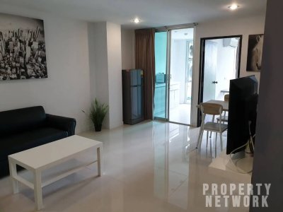 Apartment 8th floor near BTS On Nut 54 sqm. for rent