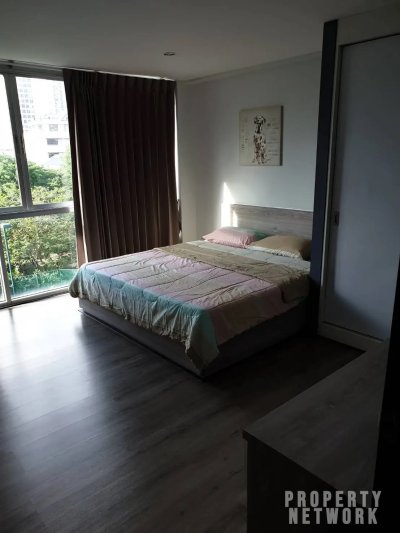 Apartment 8th floor near BTS On Nut 54 sqm. for rent