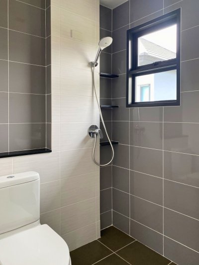 Bangkok Boulevard Single Home, 2 story 3 beds 3 Baths  164 sq m. Fully Furnished