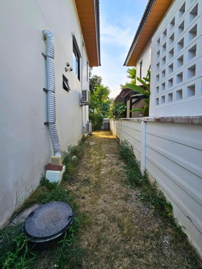 Areeya Como Primo Bangna Near Mega Bangna 4 beds 3 Baths  168 sq m. Fully Furnished