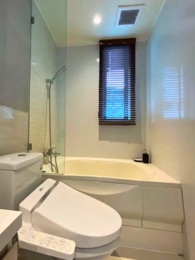 Runesu Thonglor 5 near BTS Thong Lor 37.5 sqm.