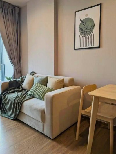 Q Prasarnmit near MRT Phetchaburi 38 sqm.
