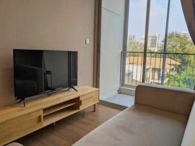 Q Prasarnmit near MRT Phetchaburi 38 sqm.
