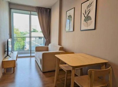 Q Prasarnmit near MRT Phetchaburi 38 sqm.