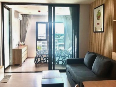 Life Sukhumvit 62 near BTS Bang Chak 35 sqm.