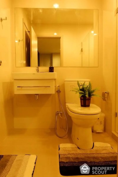 Life Sukhumvit 48 near BTS Phra Khanong 40 sqm.