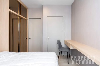 Life Sukhumvit 48 near BTS Phra Khanong 40 sqm. 30F