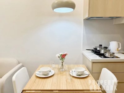 Noble State 39 near BTS Phrom Phong 29.8 sqm.