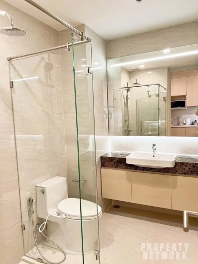 Noble State 39 near BTS Phrom Phong 29.8 sqm.