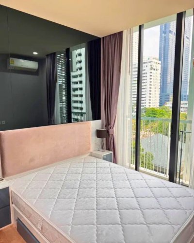 Noble Recole near MRT Sukhumvit 35 sqm. for rent