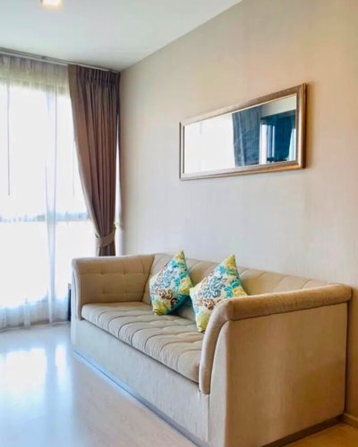 Rhythm Sukhumvit 44/1 near BTS Phra Khanong 35 sqm.