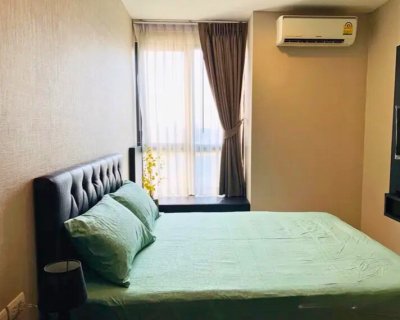 Rhythm Sukhumvit 44/1 near BTS Phra Khanong 35 sqm.