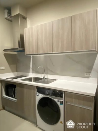 Serviced Apt. near MRT Queen Sirikit 36.5 sqm.