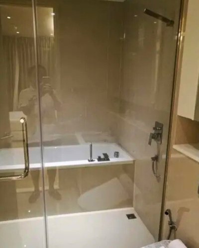 H Sukhumvit 43 near BTS Phrom Phong 38 sqm.