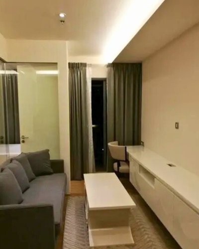 H Sukhumvit 43 near BTS Phrom Phong 38 sqm.
