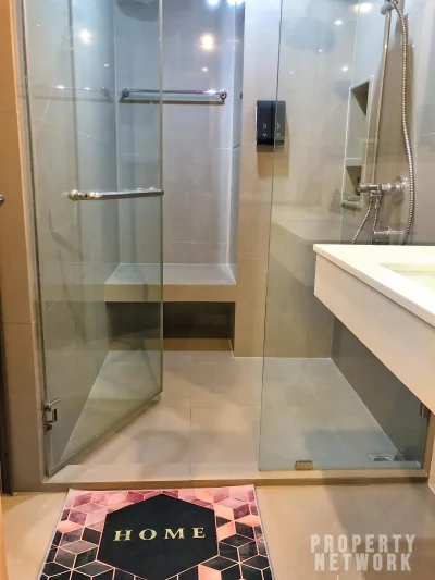 Rhythm Sukhumvit 42 near BTS Ekkamai 1 Bed 1 Bathroom 49 sqm. Fully Furnished