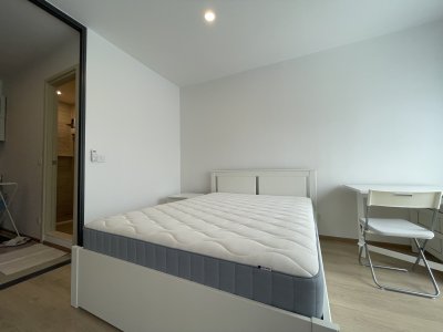 Life Rama4-Asoke near MRT Queen Sirikit 1 Bed 1 Bathroom 26 sqm. Fully Furnished