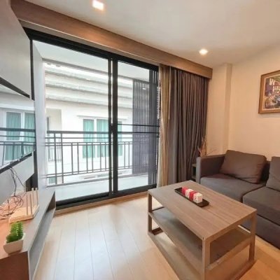 Art @ Thonglor near BTS Thong Lor 1 Bed 1 Bathrooms 36.55 sq.m. Fully Furnished