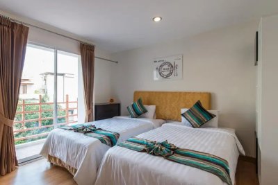 iCheck inn Residences Sathorn Located in Chong Nonsi 3 Beds 3 Bathrooms 156 m² Fully Furnished