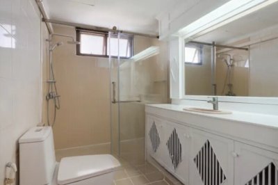 3-BR Serviced Apt. near BTS Phrom Phong 3 Beds 3 Bathrooms 290 m². Fully Furnished