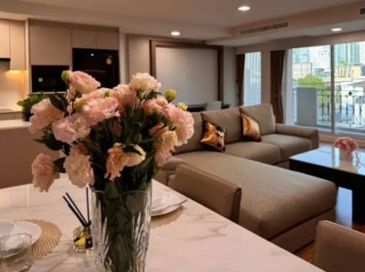 2-BR Serviced Apt. near BTS Thong Lor 2 Beds 2 Bathrooms 180 m². Fully Furnished