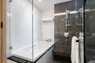 2-BR Serviced Apt. near BTS Ekkamai 2 Beds 2 Bathrooms 85 m². Fully Furnished
