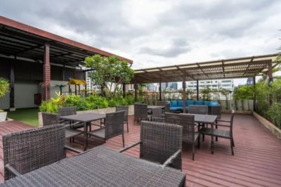 3-BR Serviced Apt. near BTS Phrom Phong 3 Bedrooms 3 Bathrooms 160 m². Fully Furnished