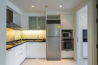 3-BR Serviced Apt. near BTS Phrom Phong 3 Bedrooms 3 Bathrooms 160 m². Fully Furnished