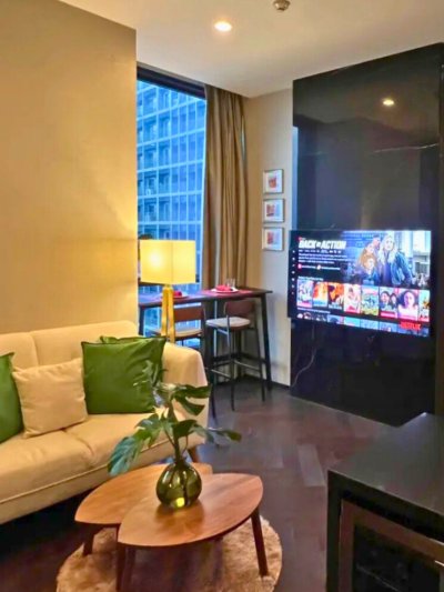 THE ESSE Sukhumvit 36 near BTS Thong Lor 1 Bed 1 Bath 43 m². Fully Furnished
